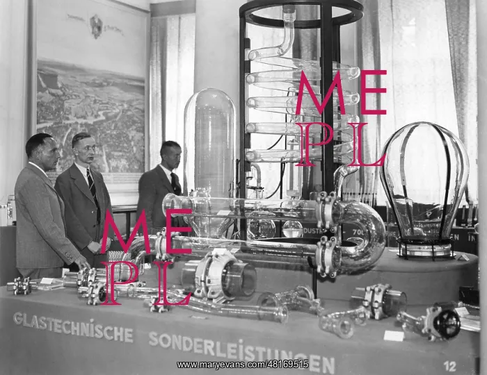 : Prof. Erich / Otto Schott : Prof. Erich / Otto Schott
