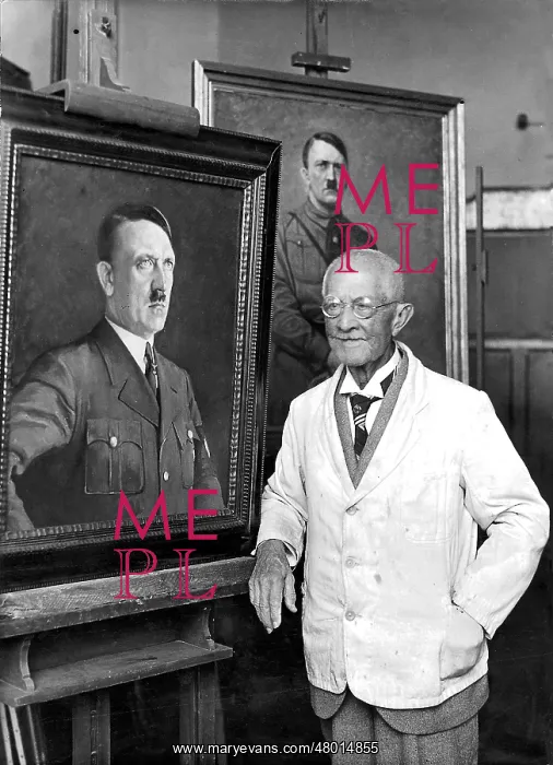 : Prof. Wilhelm Beckmann in his studio : Prof. Wilhelm Beckmann in his studio