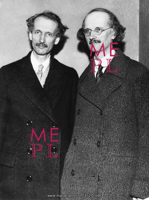: Professors Auguste Piccard and his brother twin : Professors Auguste Piccard and his brother twin