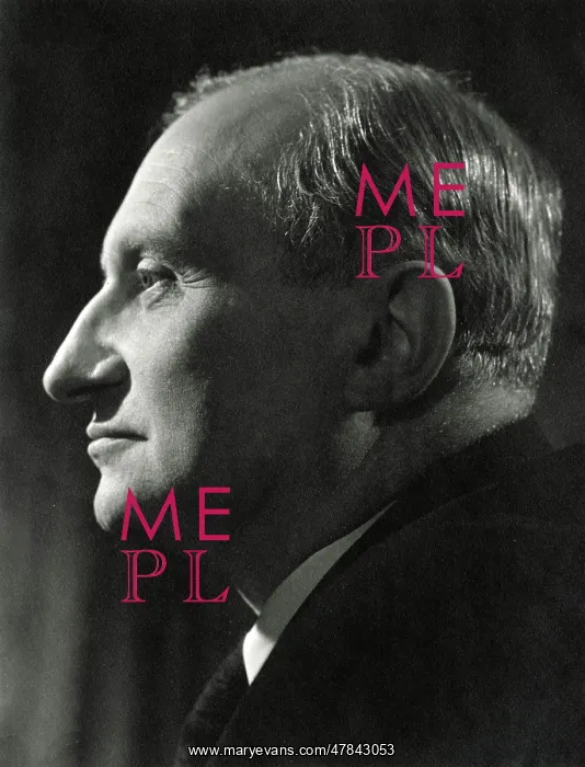 : Profile portrait of a distinguished Gentleman : Profile portrait of a distinguished Gentleman