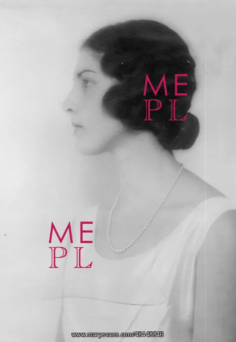  : Profile of a thirties woman
