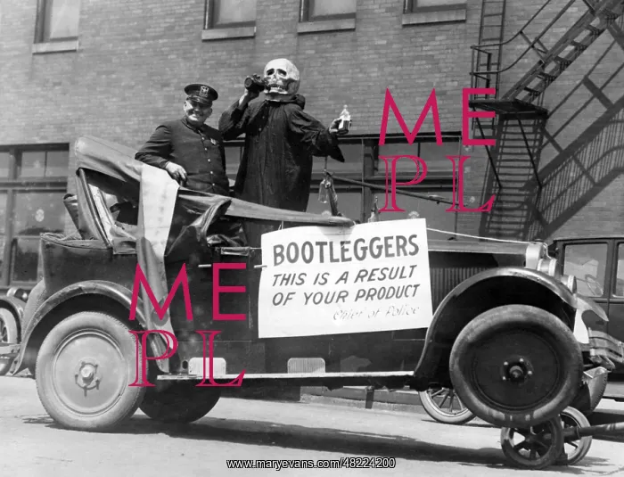 : Prohibition: Car for a scare campaign in Amerika : Prohibition: Car for a scare campaign in Amerika