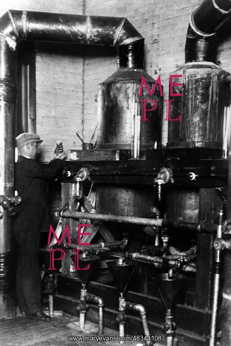 : Prohibition: Illicit distillation in the USA : Prohibition: Illicit distillation in the USA