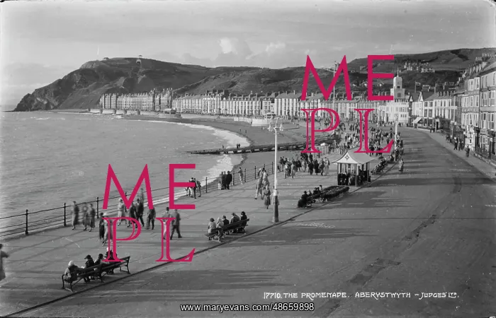 : The Promenade, Aberystwyth : The Promenade, Aberystwyth