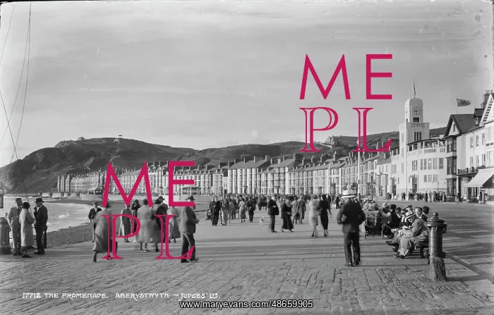 : The Promenade, Aberystwyth : The Promenade, Aberystwyth