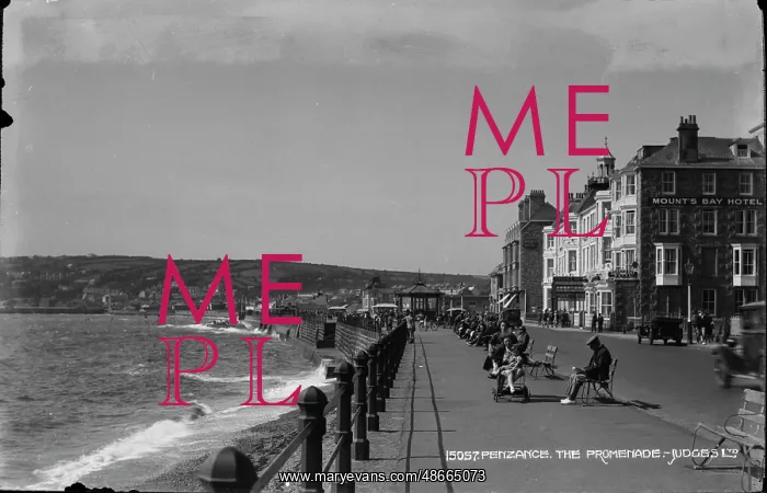 : The Promenade in Penzance : The Promenade in Penzance