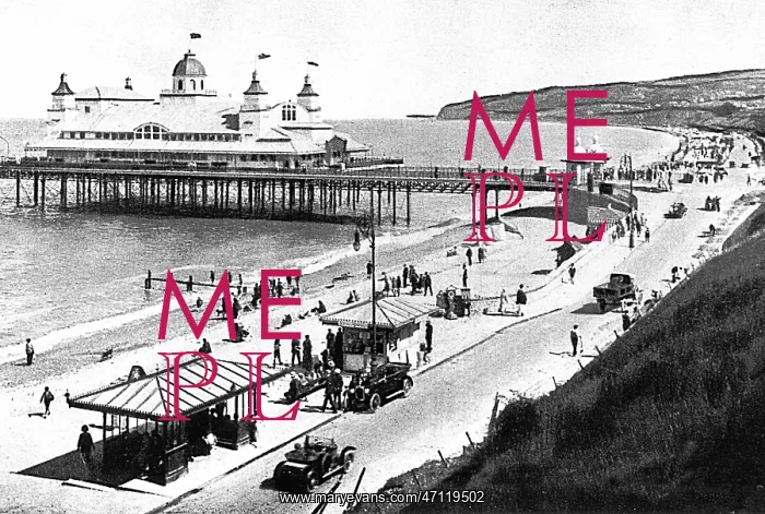  : Promenade and Pier, Colwyn Bay