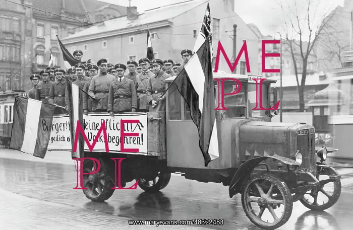 : Propaganda car of the Stahlhelm, 1931 : Propaganda car of the Stahlhelm, 1931