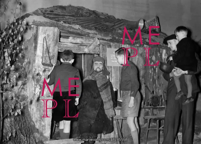 : The propaganda exhibition Das Sowjetparadies : The propaganda exhibition Das Sowjetparadies