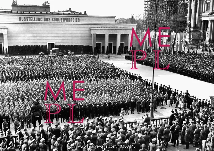 : The propaganda exhibition Das Sowjetparadies : The propaganda exhibition Das Sowjetparadies