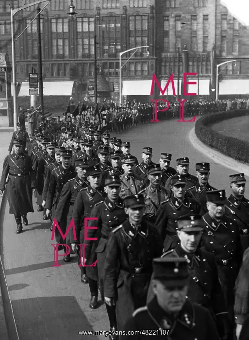 : Propaganda march of the SA through Berlin for the Reichs : Propaganda march of the SA through Berlin for the Reichs