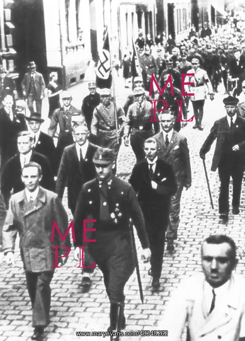 : Propaganda march of the SA in Dortmund, circa 1920s : Propaganda march of the SA in Dortmund, circa 1920s