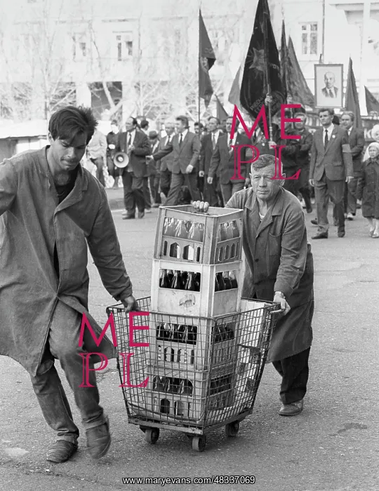 : Protest, 1994 : Protest, 1994