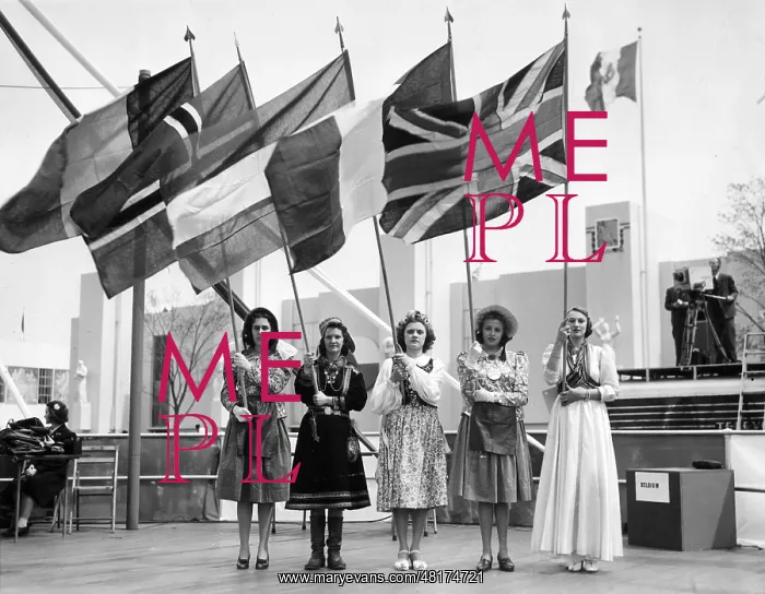 : Protest against Germany at the world exhibition in New York : Protest against Germany at the world exhibition in New York