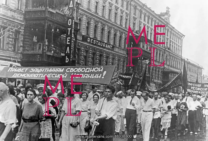 : Protest movement to support Spain in Moscow, 1936 : Protest movement to support Spain in Moscow, 1936