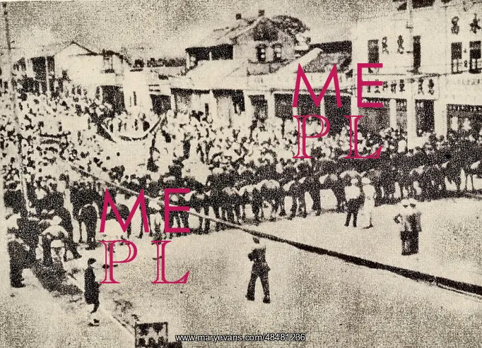 : Protesters Encountered Blockade Formed With Calvary : Protesters Encountered Blockade Formed With Calvary
