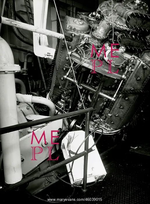 : Prototype Deltic engine after the failure of the crane cable : Prototype Deltic engine after the failure of the crane cable