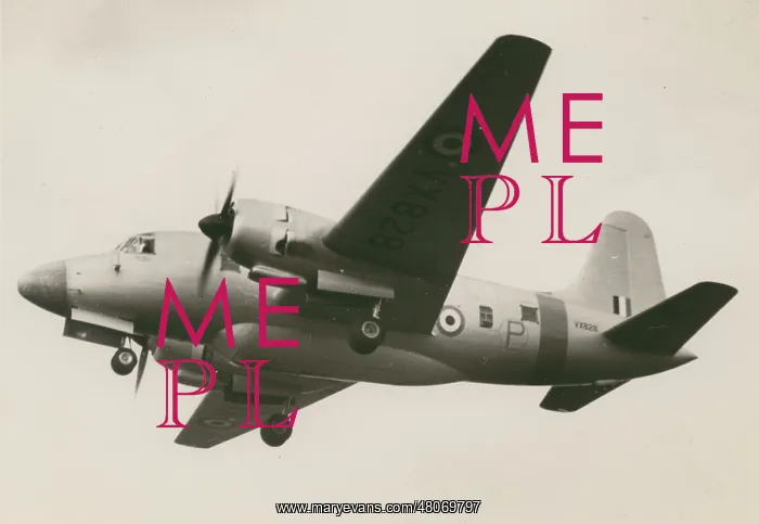 : The prototype Vickers Type 668 Varsity, VX828 : The prototype Vickers Type 668 Varsity, VX828