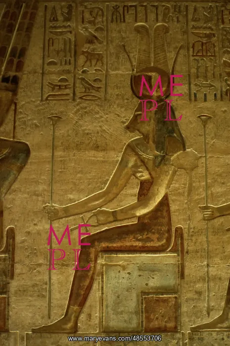: Ptolemaic temple of Hathor and Maat. Hathor. Seated figure : Ptolemaic temple of Hathor and Maat. Hathor. Seated figure