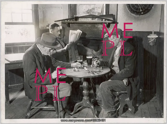  : Pub dominoes, 1930s