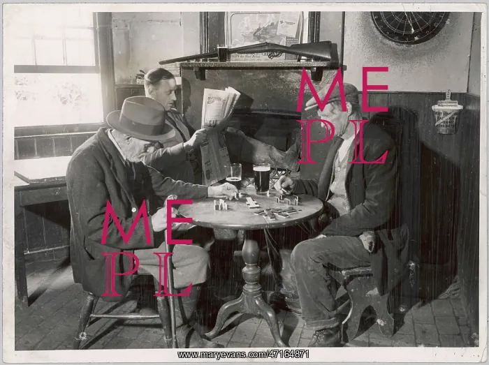  : Pub dominoes, 1930s