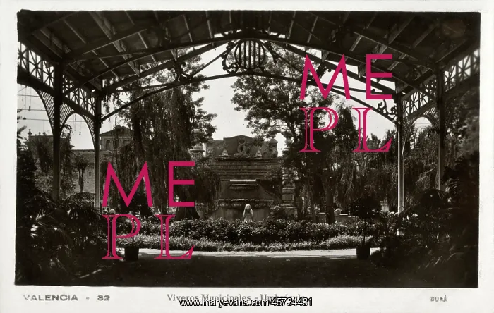 : The Public Gardens - The Pavilion - Valencia, Spain : The Public Gardens - The Pavilion - Valencia, Spain
