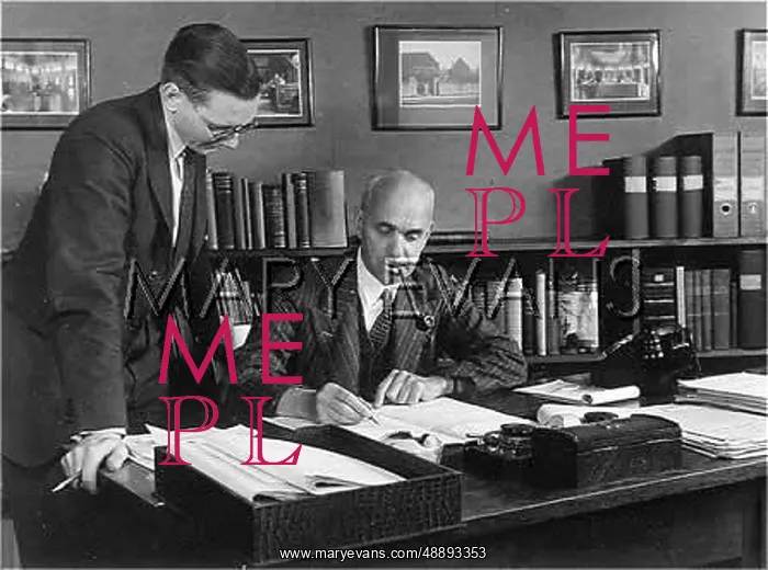 : PUBLIC LIBRARY DIRECTOR : PUBLIC LIBRARY DIRECTOR