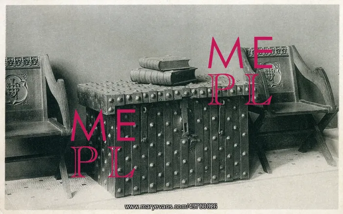 : Public Record Office - Domesday Book and chest : Public Record Office - Domesday Book and chest