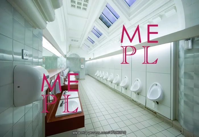  : Public toilets