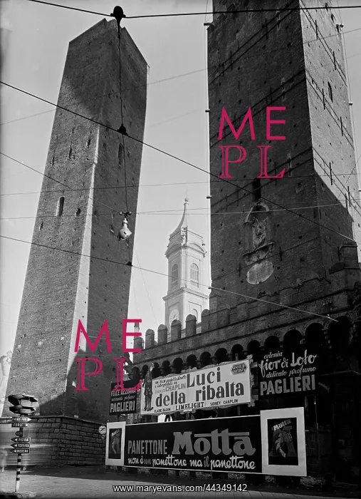 : Publicity poster for Motta panettone : Publicity poster for Motta panettone