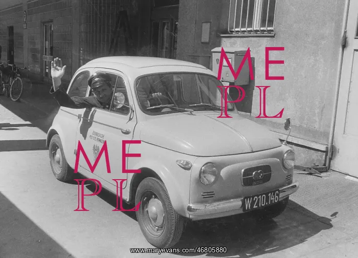 : Puch 500 in use for letterbox emptying. 1958 : Puch 500 in use for letterbox emptying. 1958