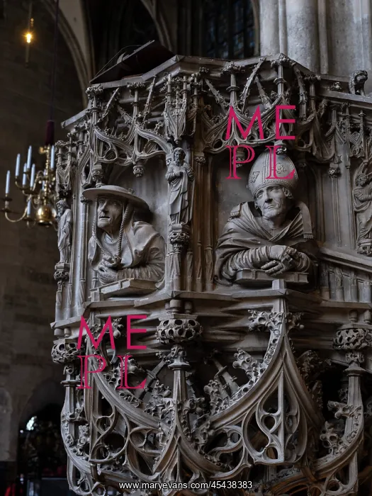: Pulpit, Stephansdom, Vienna, Austria : Pulpit, Stephansdom, Vienna, Austria