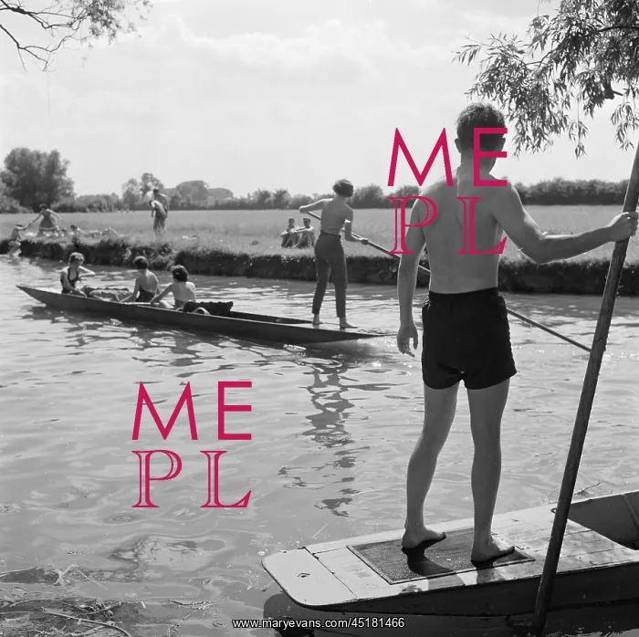 : Punting On The River Cam : Punting On The River Cam