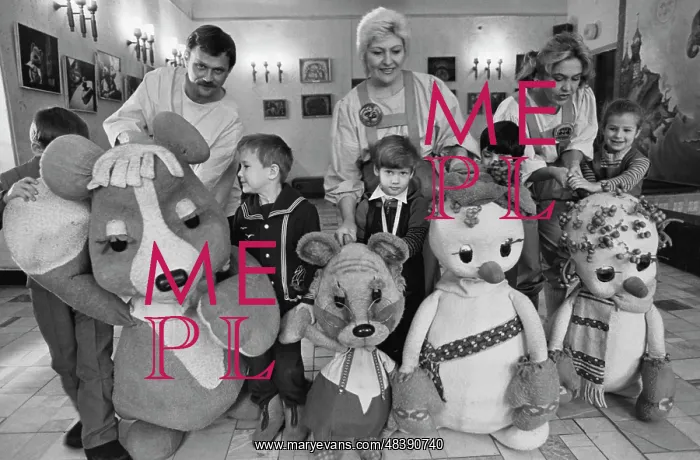 : Puppet play : Puppet play