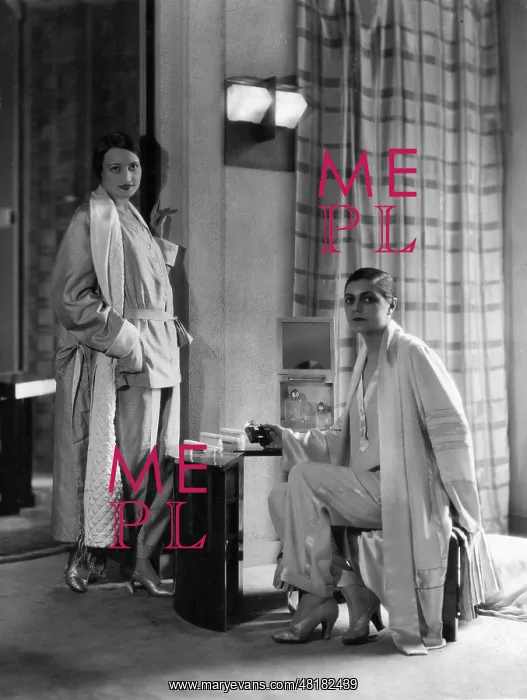 : Pyjama fashion, 1927 : Pyjama fashion, 1927