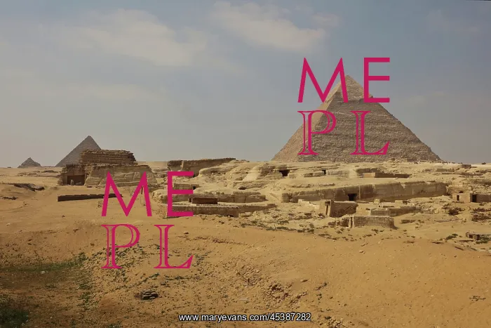 : Pyramid of Khafre, Giza Pyramid Complex, Giza, Egypt : Pyramid of Khafre, Giza Pyramid Complex, Giza, Egypt
