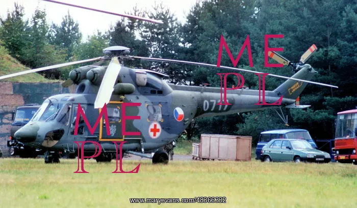 : PZL W-3A Sokol 0717 : PZL W-3A Sokol 0717