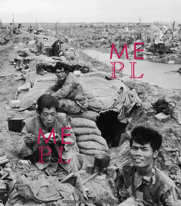 : QUANG TRI - DESTROYED : QUANG TRI - DESTROYED