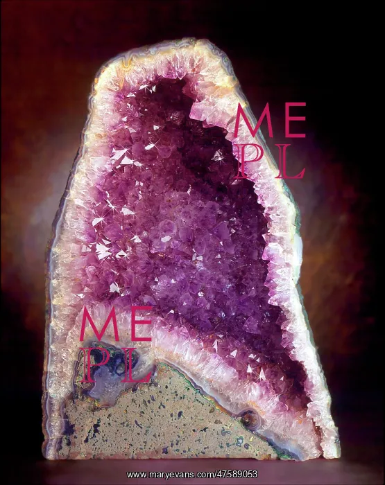 : Quartz variety amethyst : Quartz variety amethyst