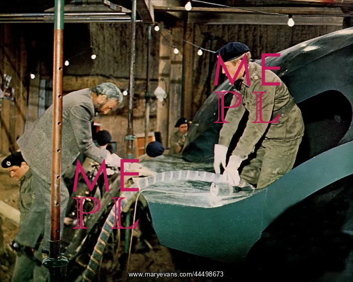: Quatermass And The Pit (1967) : Quatermass And The Pit (1967)