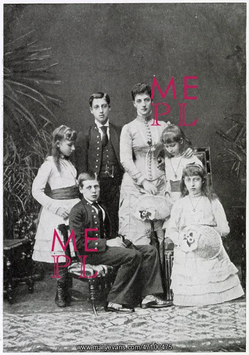 : Queen Alexandra and her children, 1880 : Queen Alexandra and her children, 1880