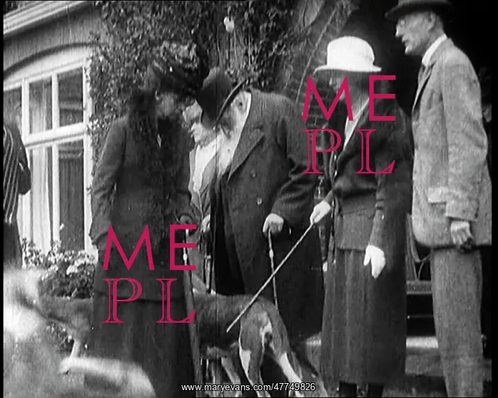 : Queen Alexandra Talking To People Outside A : Queen Alexandra Talking To People Outside A