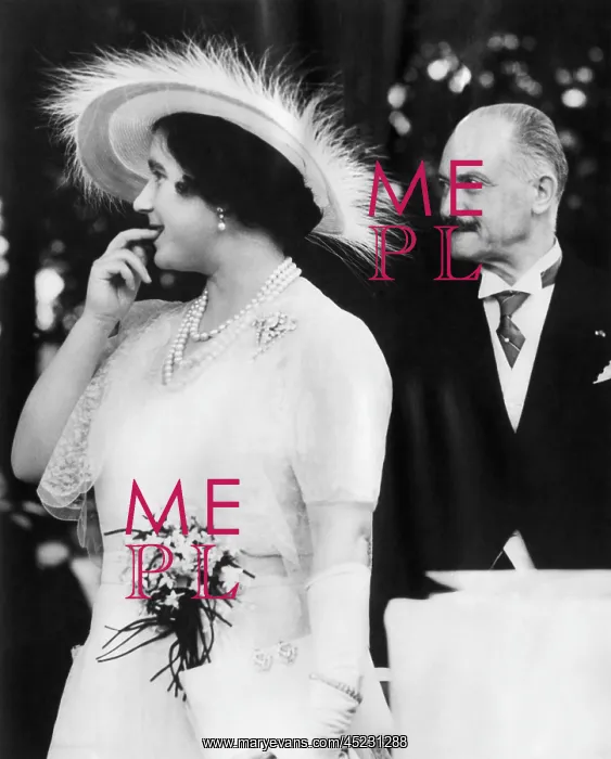  : Queen Elizabeth, the former Duchess of York, ?