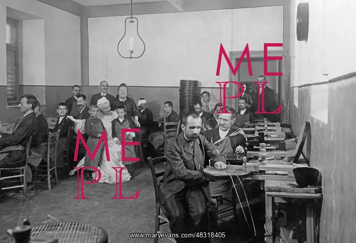 : Queen Elizabeth in a home for the blind in Bucharest, 1907 : Queen Elizabeth in a home for the blind in Bucharest, 1907
