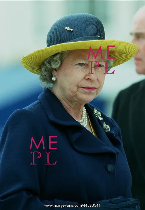  : Queen Elizabeth II