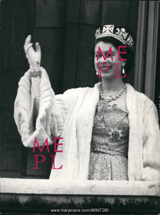 : Queen Elizabeth II : Queen Elizabeth II