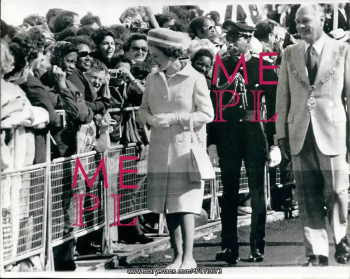 : Queen Elizabeth II in Bermuda : Queen Elizabeth II in Bermuda