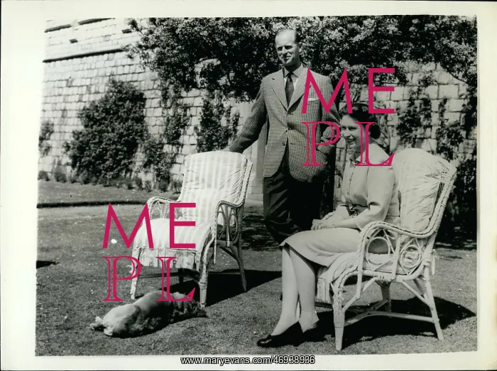 : Queen Elizabeth II and Duke of Edinburgh, Windsor : Queen Elizabeth II and Duke of Edinburgh, Windsor