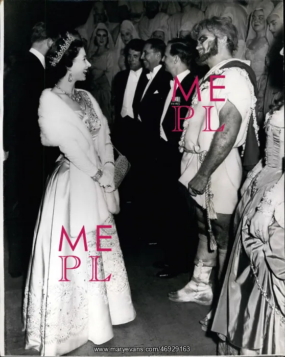 : Queen Elizabeth II and Jon Vickers, Leeds : Queen Elizabeth II and Jon Vickers, Leeds