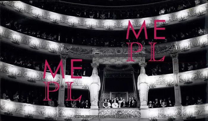 : Queen Elizabeth II at Munich Opera, Germany : Queen Elizabeth II at Munich Opera, Germany